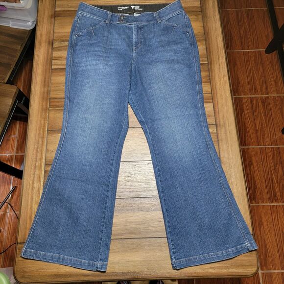 Lane Bryant Flare Denim Jeans w/ Tighter Tummy Technology - Size 18 Average - Picture 1 of 6